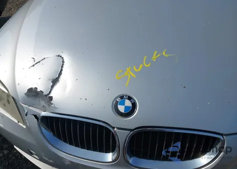 2007 BMW 525Xi z USA, uszkodzony, nr VIN WBANF33557CS39899